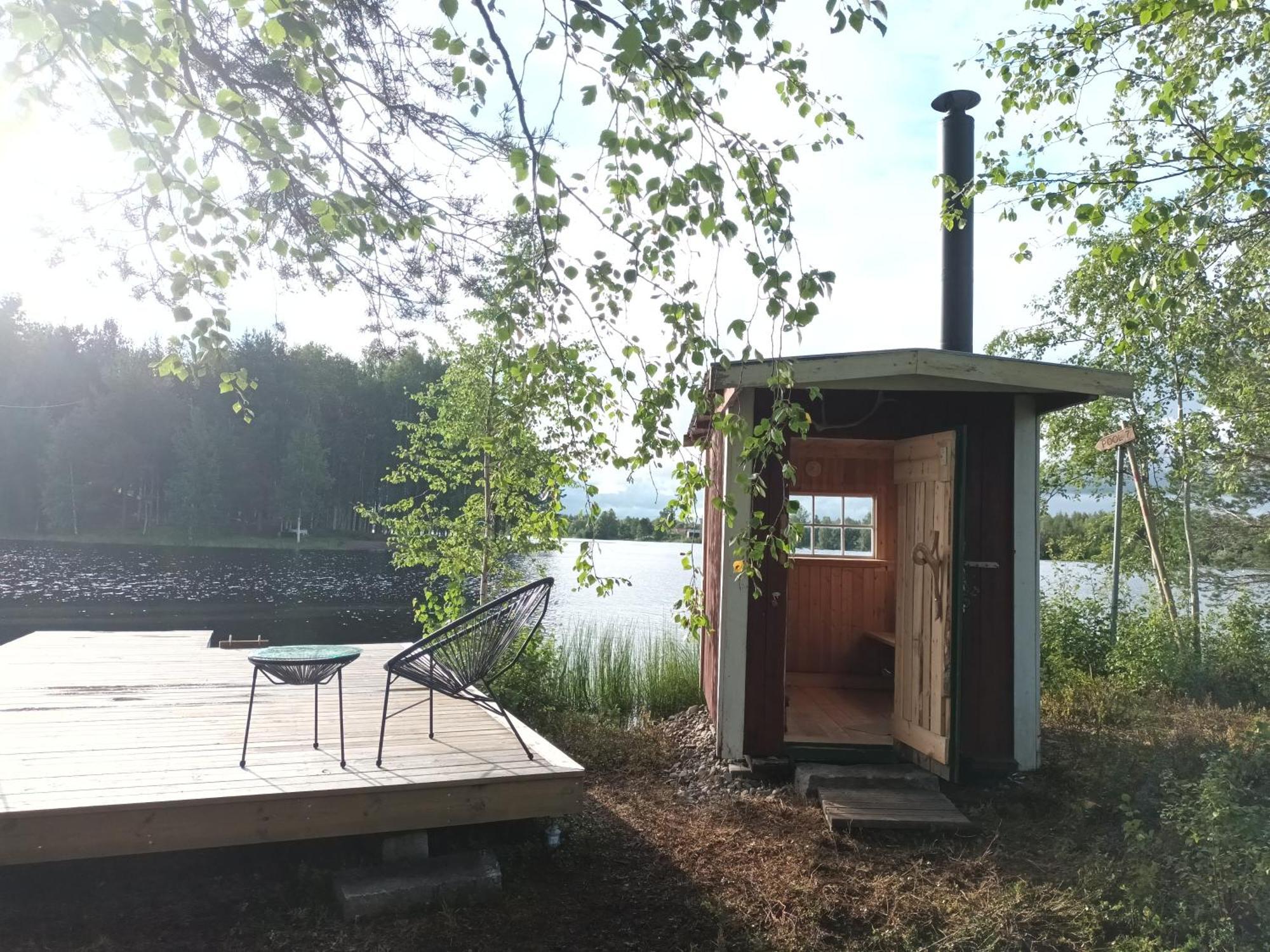 Charmig Gard Med Bastu, Strandtomt Och Utedusch I Naturskoent Omrade Sveg Exterior photo